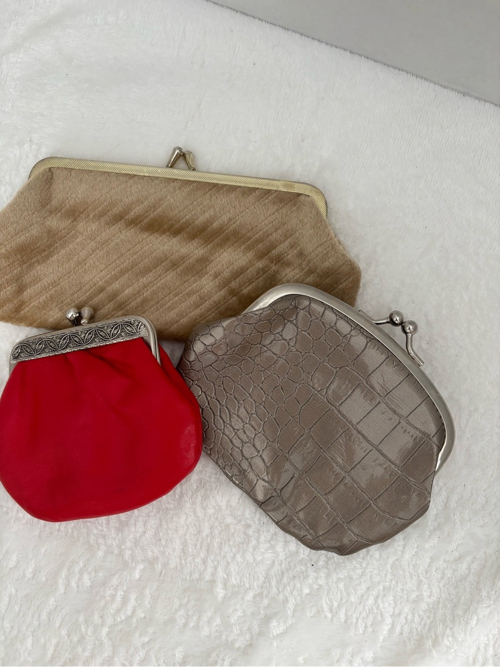 Trio of kiss closure coin purses - Red, Taupe & Beige